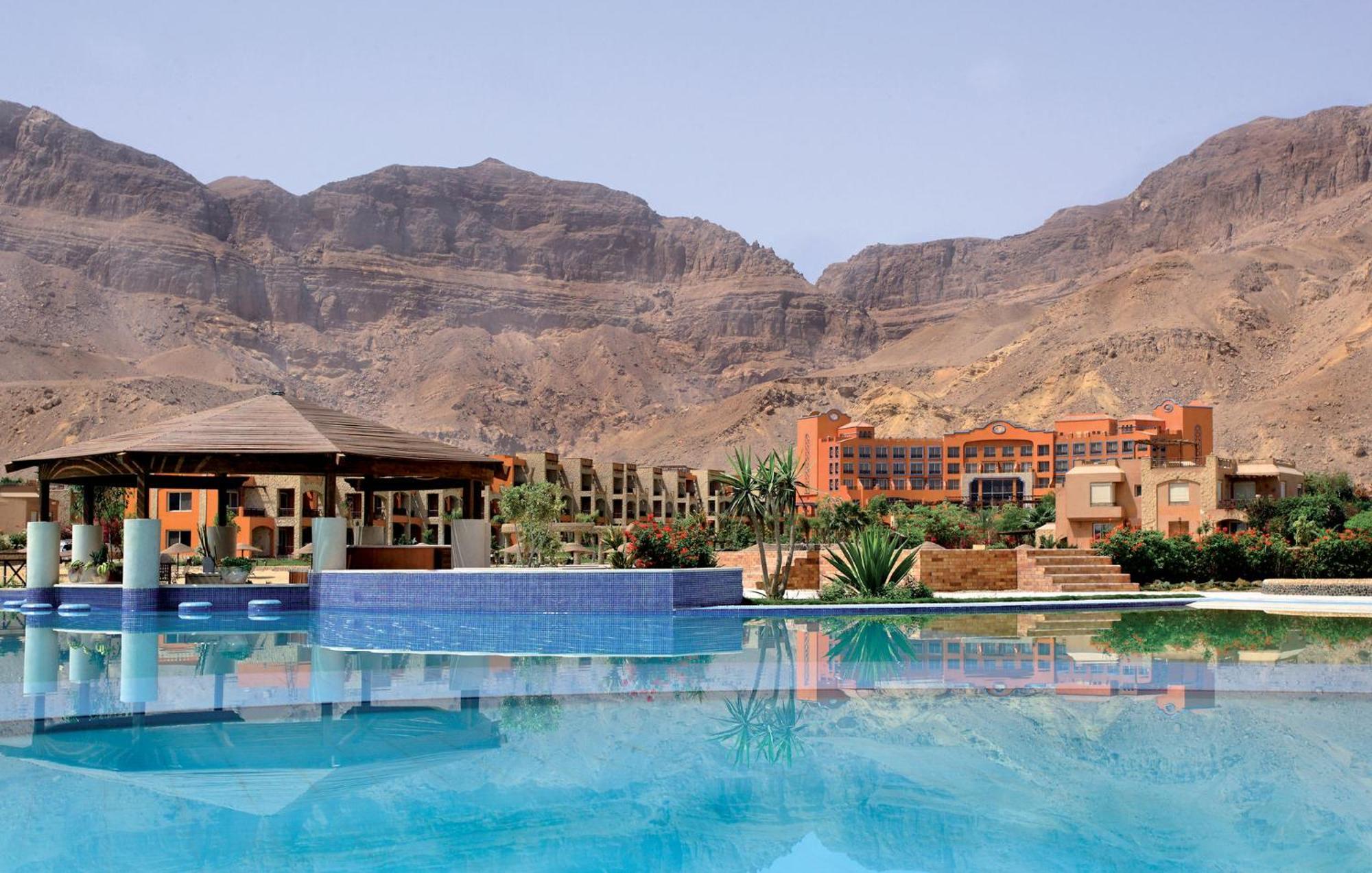 Moevenpick Resort El Sokhna Ain Sukhna Exterior foto The resort